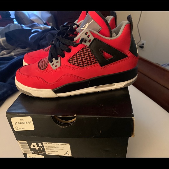Air Jordan Toro 4 GS - Picture 2 of 3